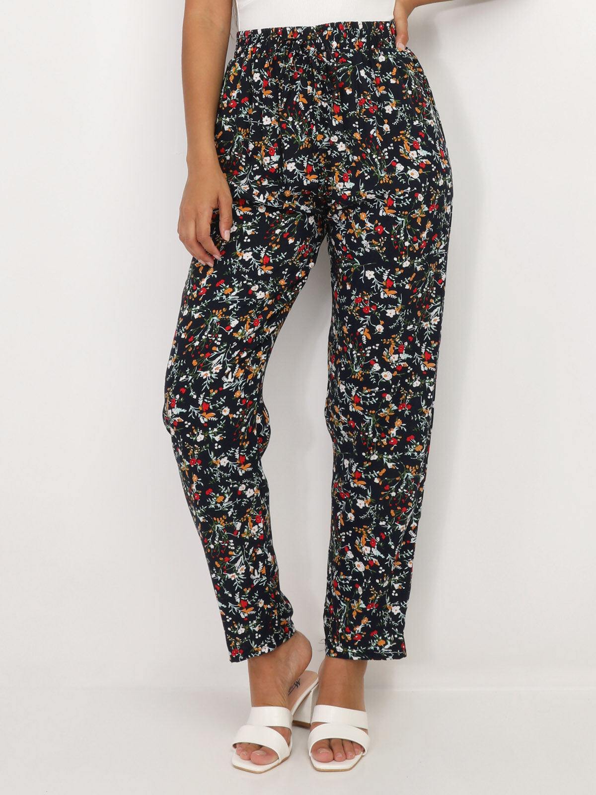Pantalon léger à motif fleurs- Noir