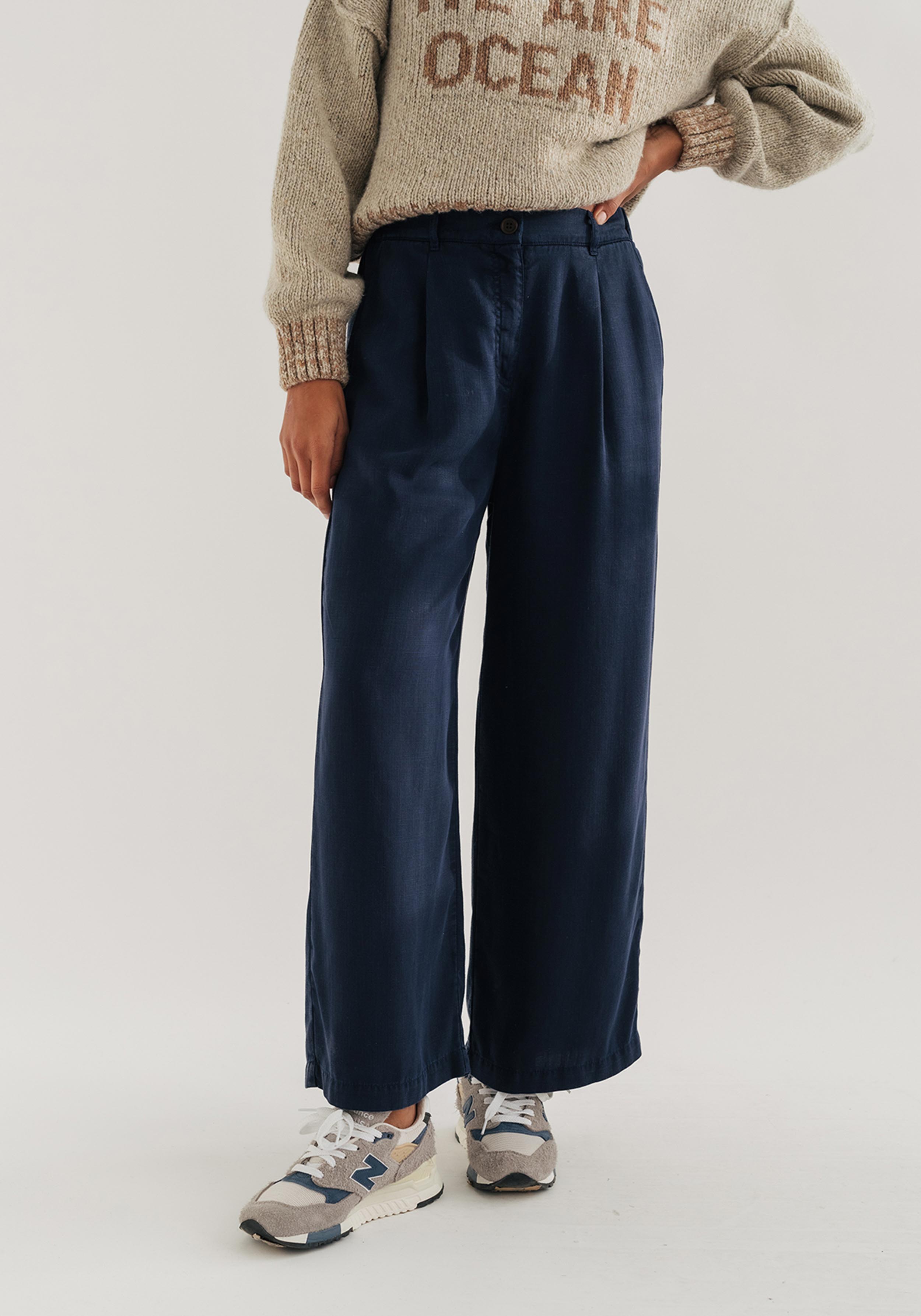 Twothirds Stoffhose Nanpu Blue Night