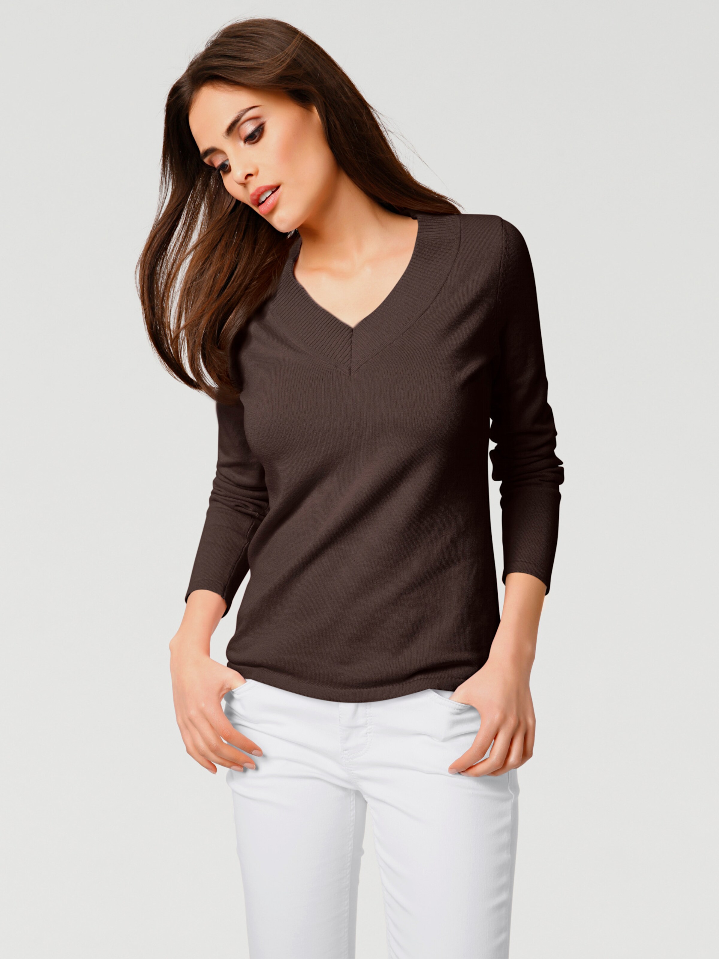 V-Pullover
