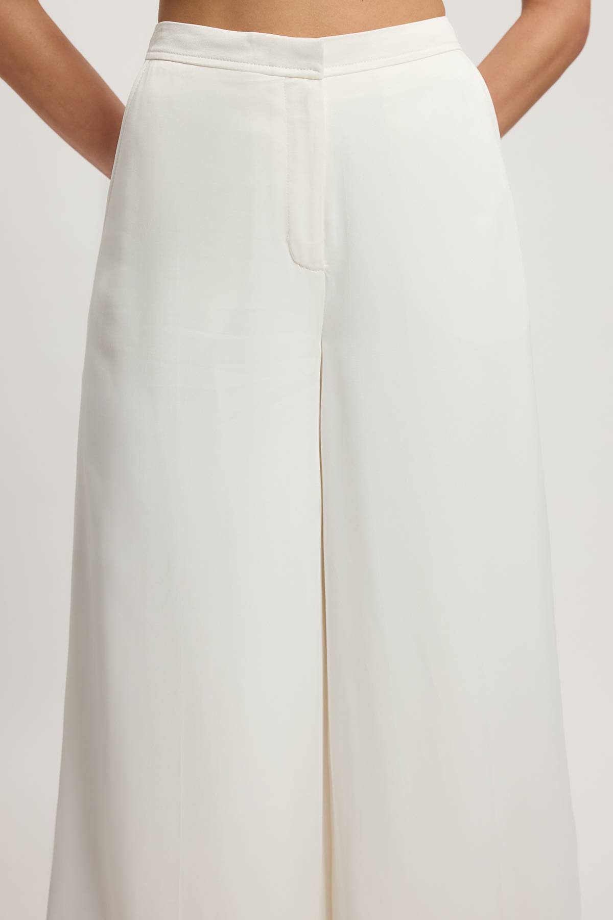 KarenMillen Pantalon Évasé Kick Flare Satiné Ajusté Petite