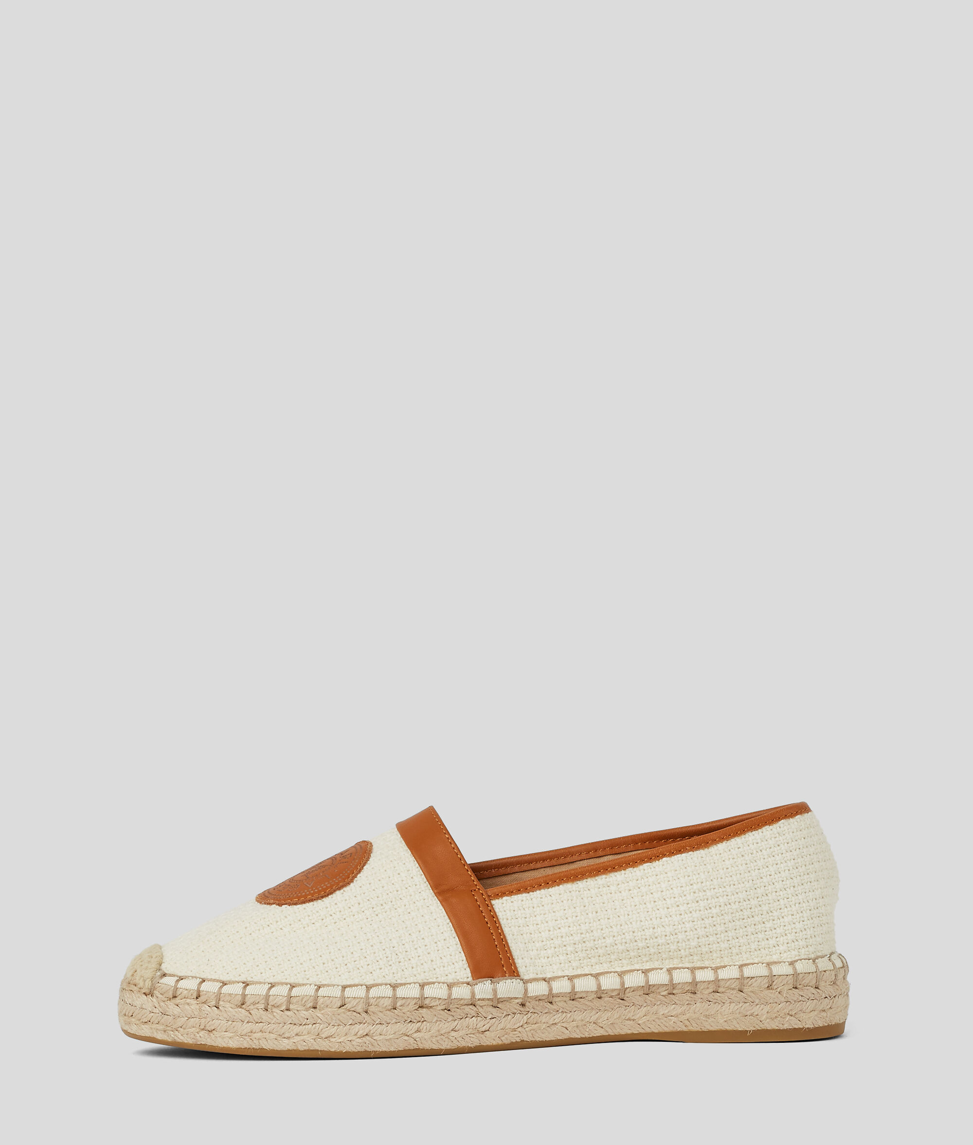Slip-on à logo en anneau Kamini Duo