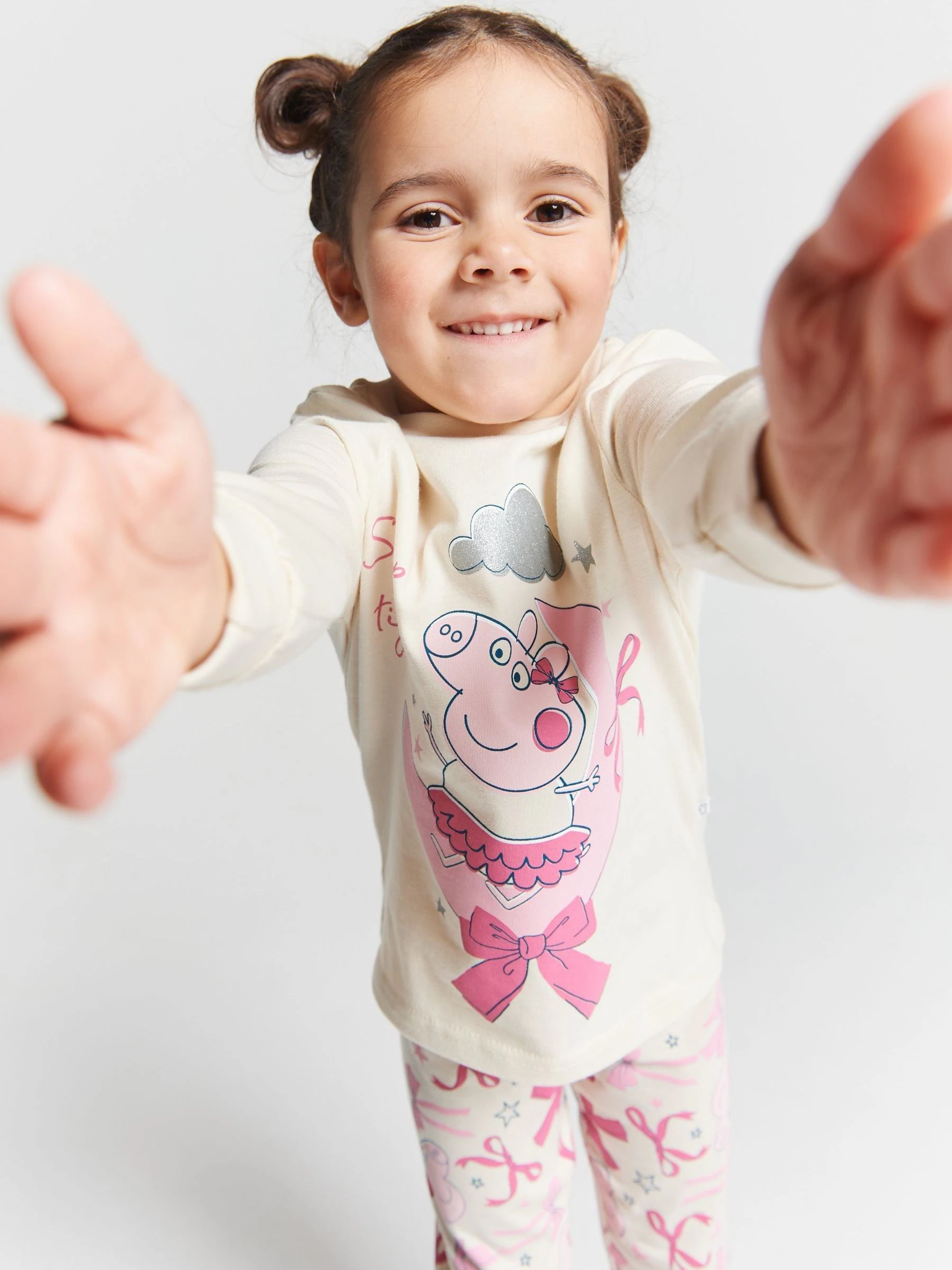 Brand Threads Peppa Pig Girls Pyjamas Set