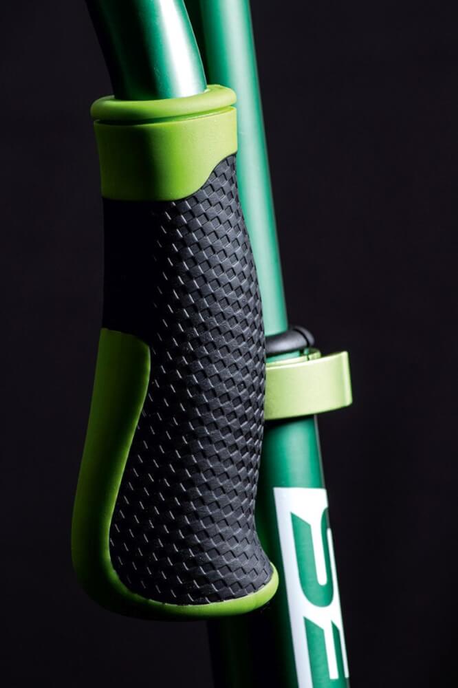 SIX DEGREES Aluminium Scooter 205 mm grün