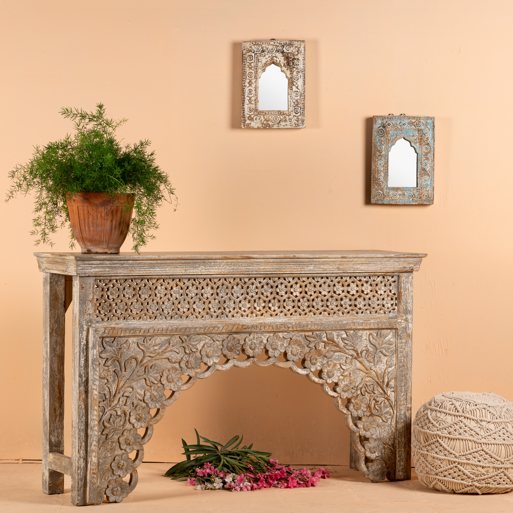 Sidetable Akuti #1