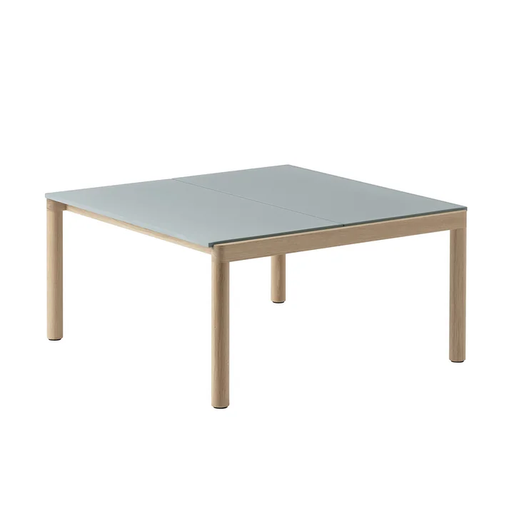 Muuto - Couple Couchtisch, 84 x 80 cm, 2 Plain, Eiche / pale blue
