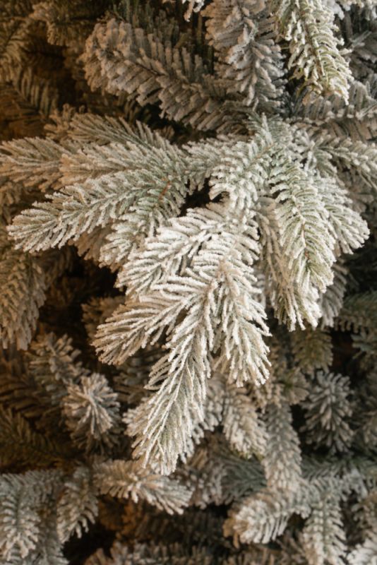 Black Box Grimshaw - Kunstkerstboom - Frosted - 230 cm