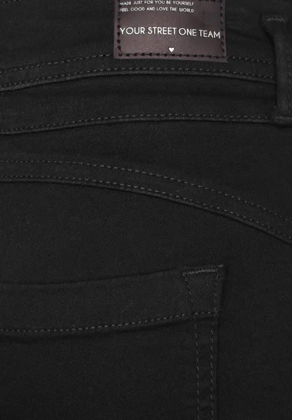 Slim Fit Free to Move Jeans - black used wash