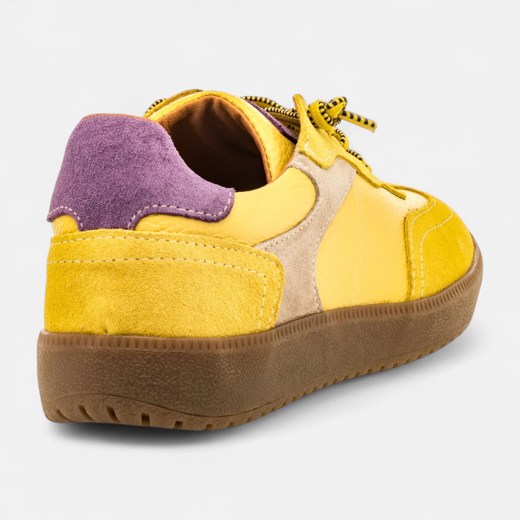 Baskets basses Femme en cuir jaune