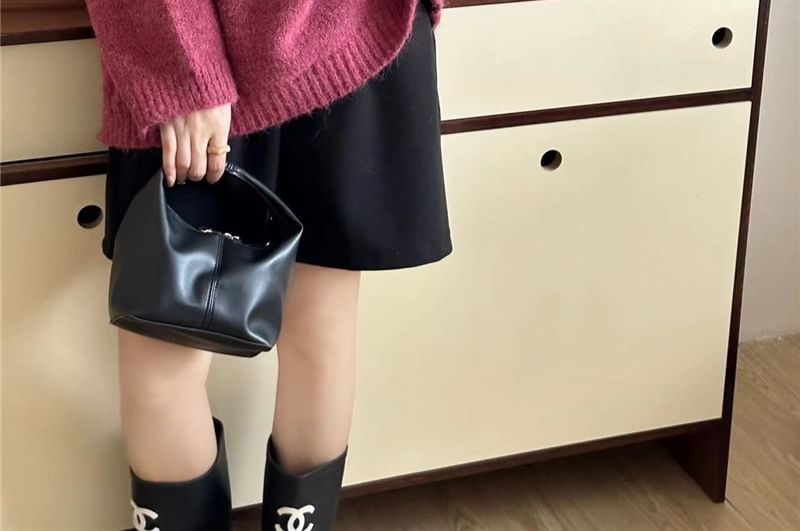 Beaustreet - Ronde hals effen oversized gebreide trui