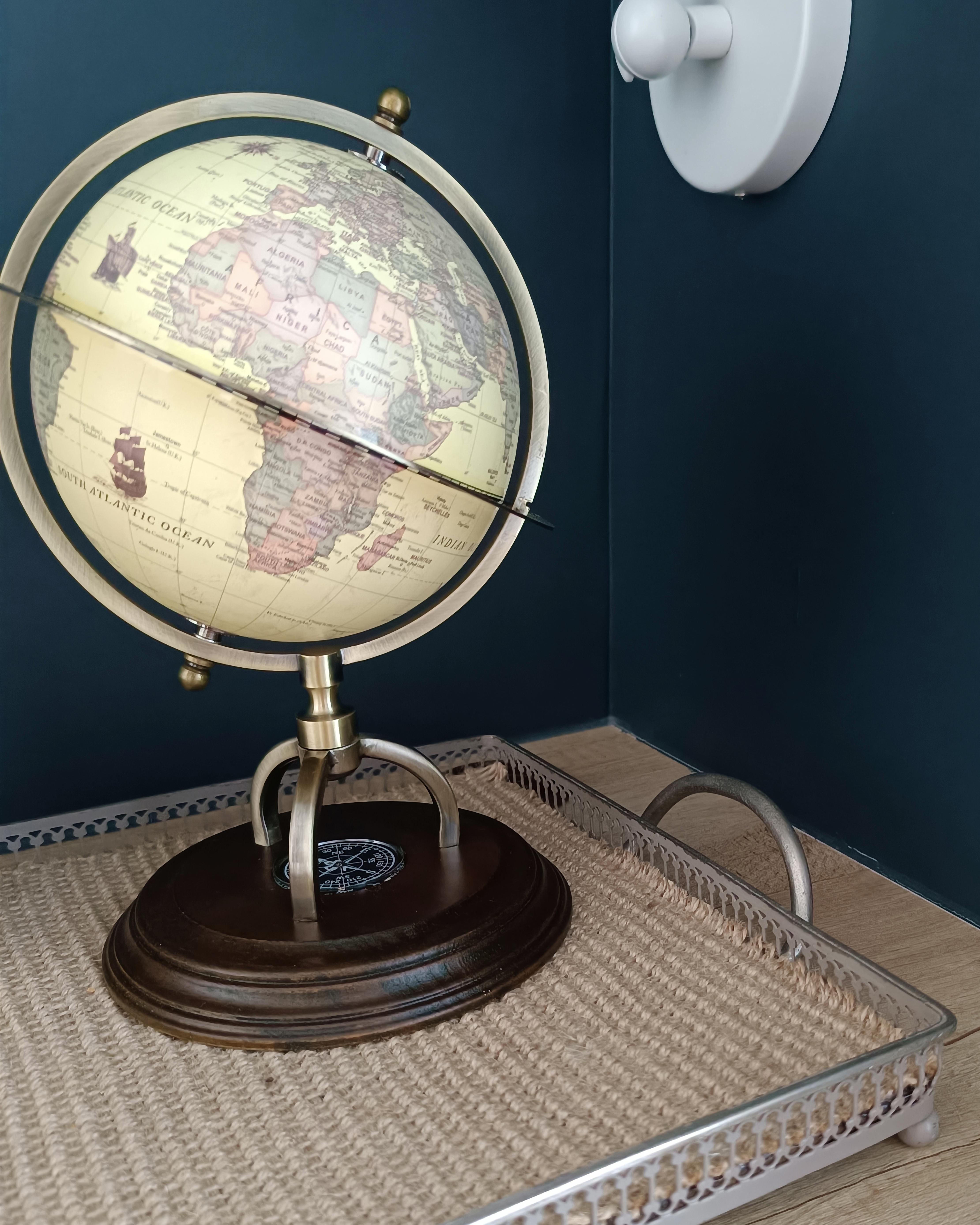 Wereldbol PIZARRO Beige 25 cm
