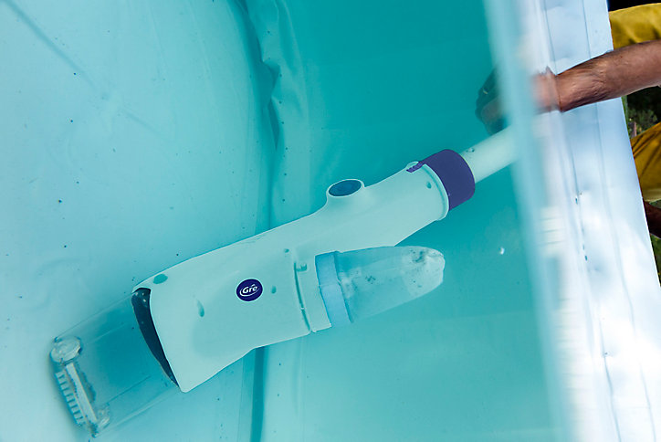 Nettoyeur de fond à batterie Gré pour spa et piscine