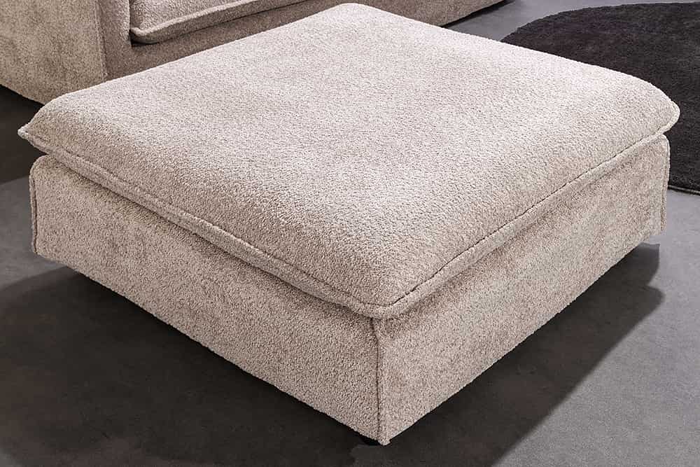 Großer Hocker HEAVEN 100cm champagner beige Bouclé Polsterhocker Federkern