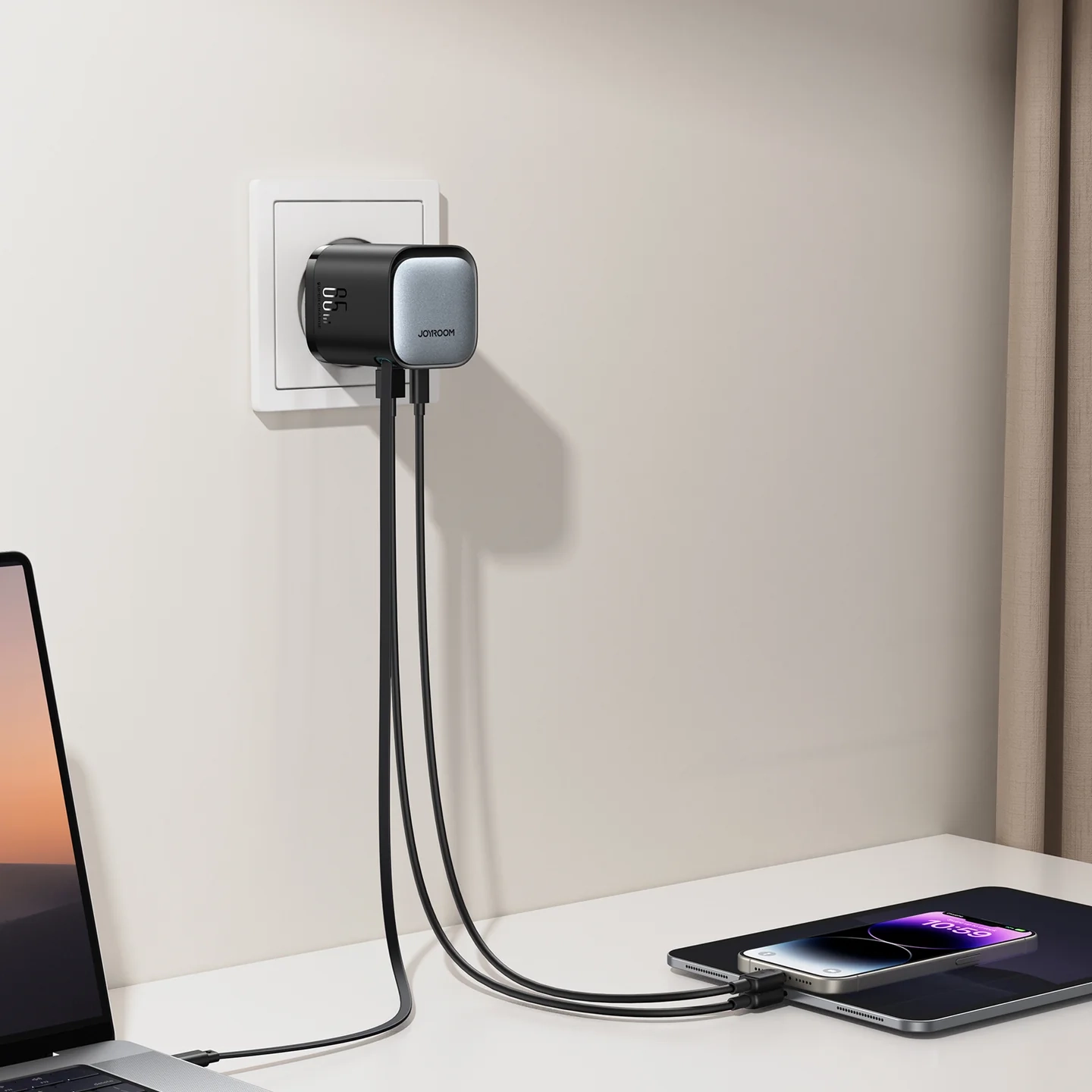 (65W) 3in1 2x USB C / 1x USB A GaN Ladegerät Netzteil mit ausziehbarem Ladekabel Power Delivery   Netzkabel (JR-TCL02) - Schwarz