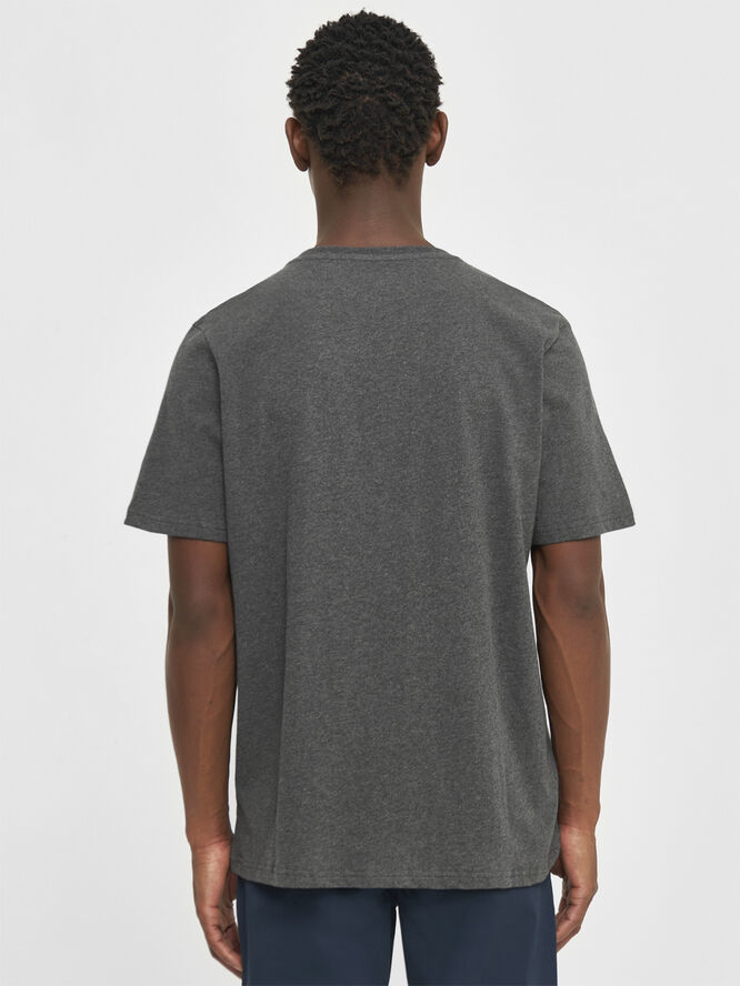 Knowledge Cotton Apparel LOKE badge tee - Regenerative Organic Certified� - GOTS/Vegan Grå