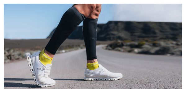 Manchons de Compression Compressport R2 Oxygen Noir