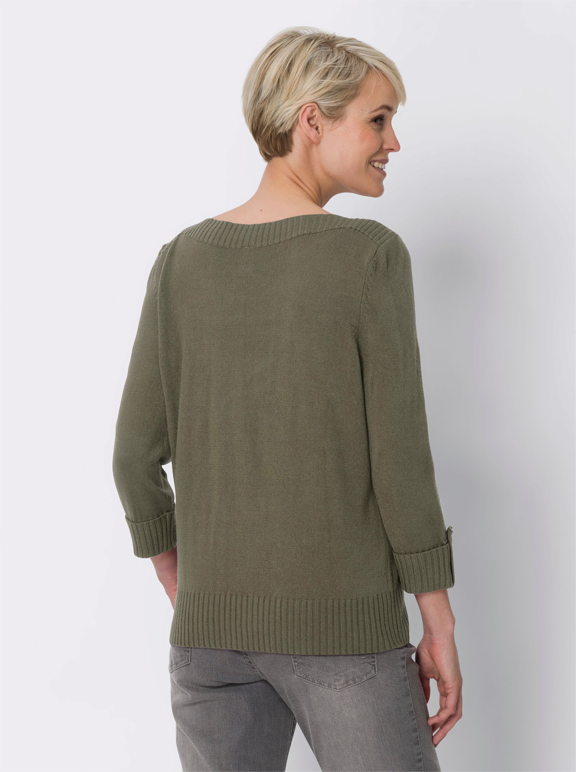 34 Arm-Pullover mit U-Boot-Ausschnitt