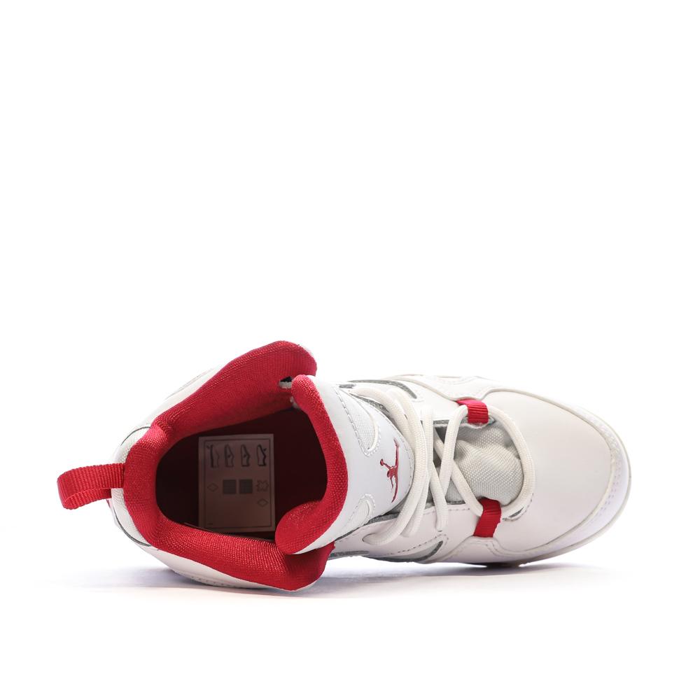 Nike Baskets Blanches/Rouges Garçon Nike Jordan Fltclb