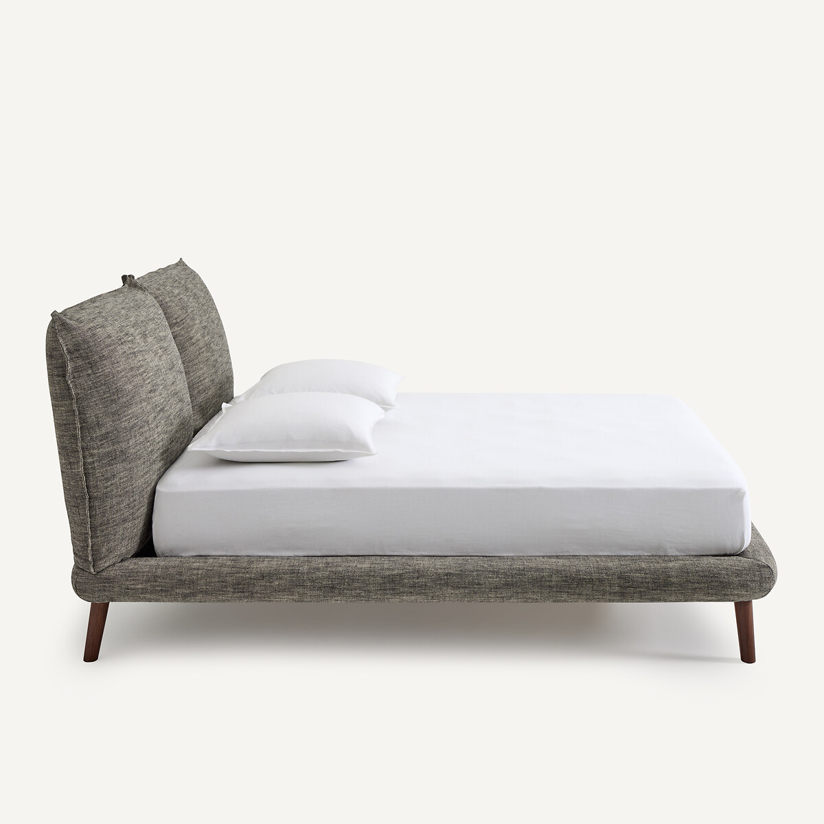 AM.PM<br>Cama, roupa de cama, design Aurore E. Gallina