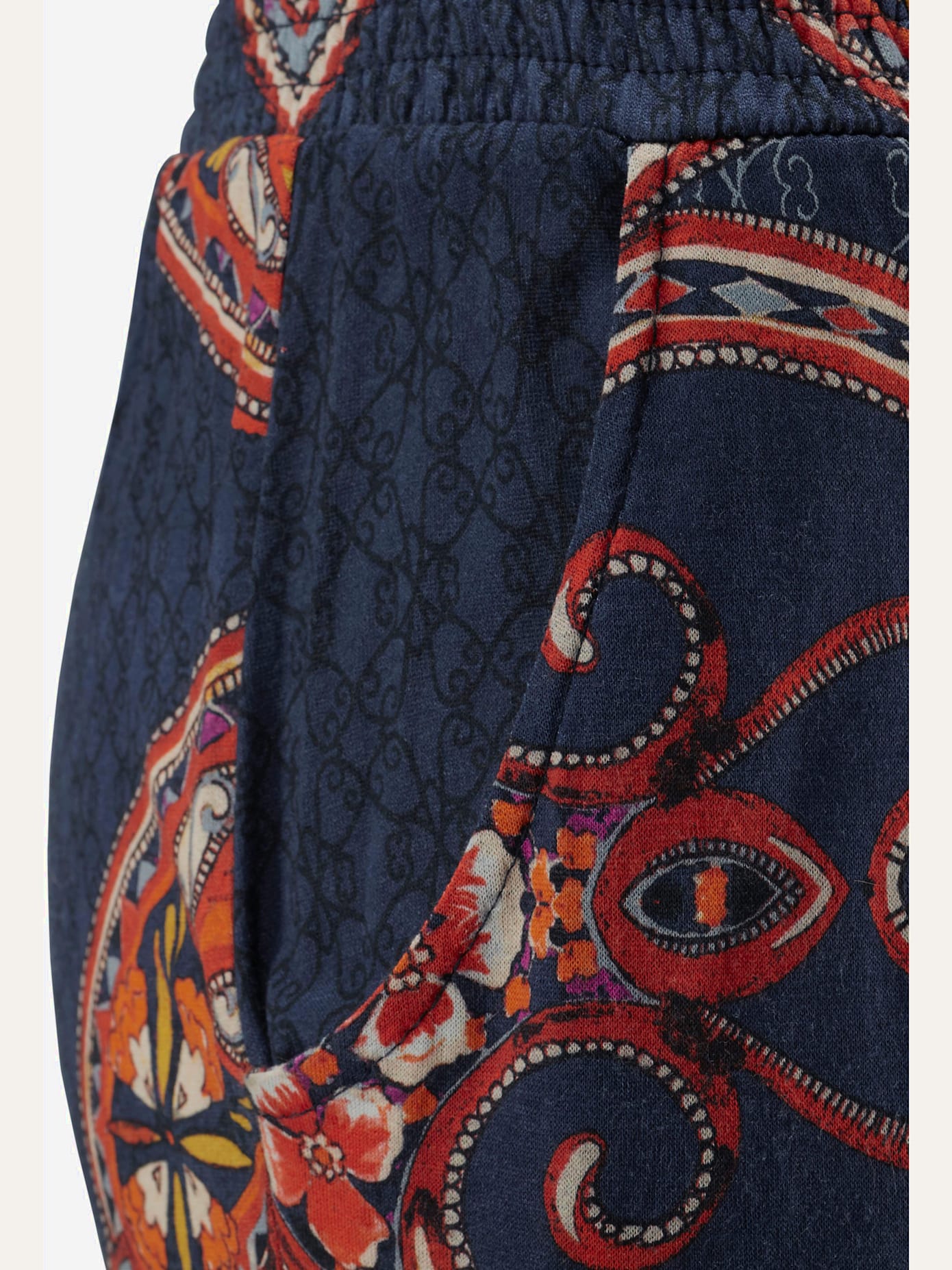 Pantalon de plage pantalon en tissu léger avec imprimé ethnique