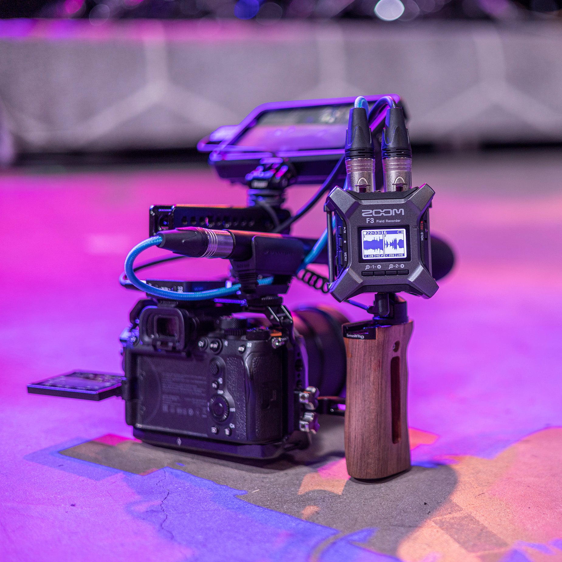 Zoom F3 field recorder