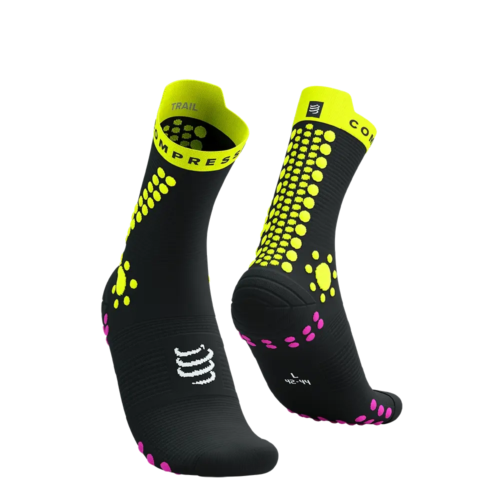 Compressport Pro Racing v4.0 Trail Compressiesokken Zwart/Geel/Neon Roze