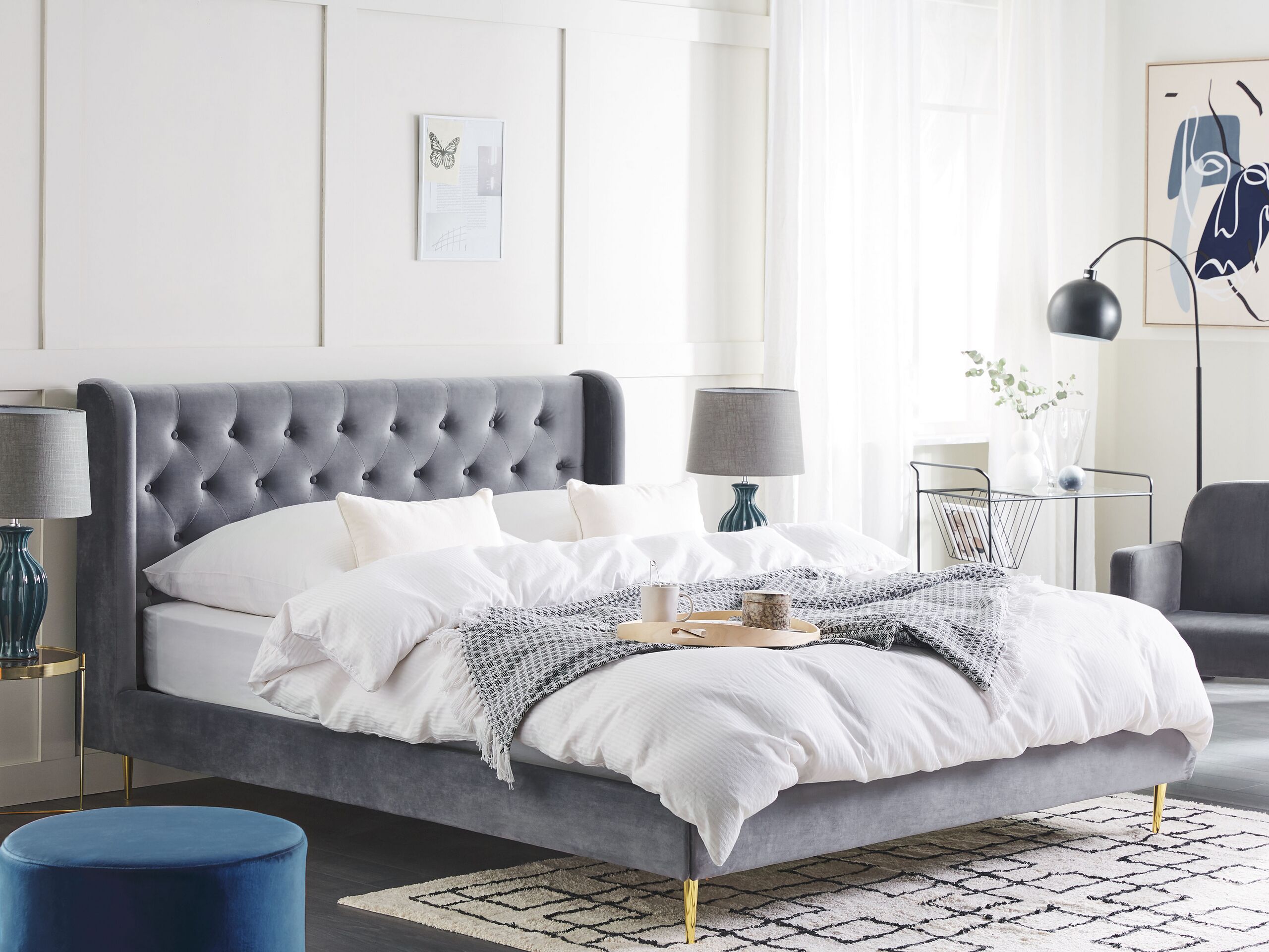 Beliani - FORBACH  - Tweepersoonsbed - Grijs - 160 x 200 cm - Fluweel
