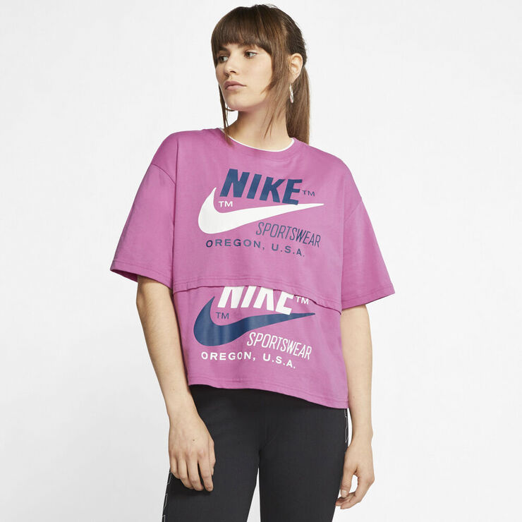 Nike Sportswear Icon Clash T Shirt Pink
