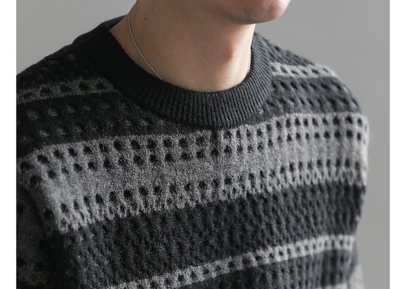 Remeefa - Gestreepte trui met ronde hals
