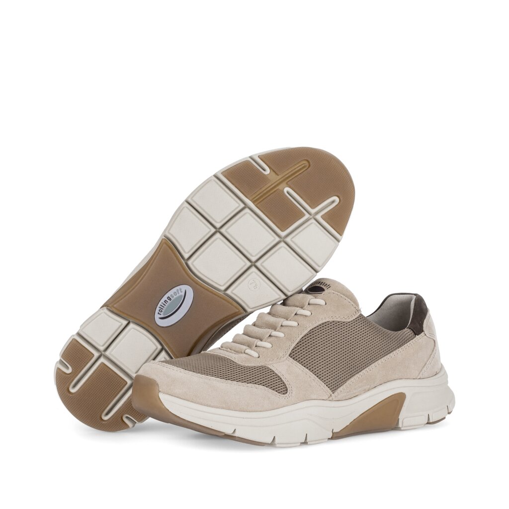 Lage sneaker beige