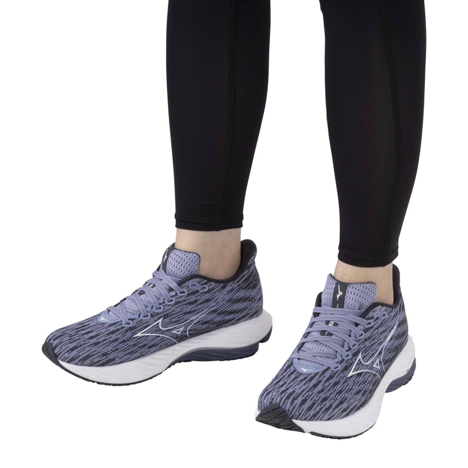 Mizuno  Wave Rider 28