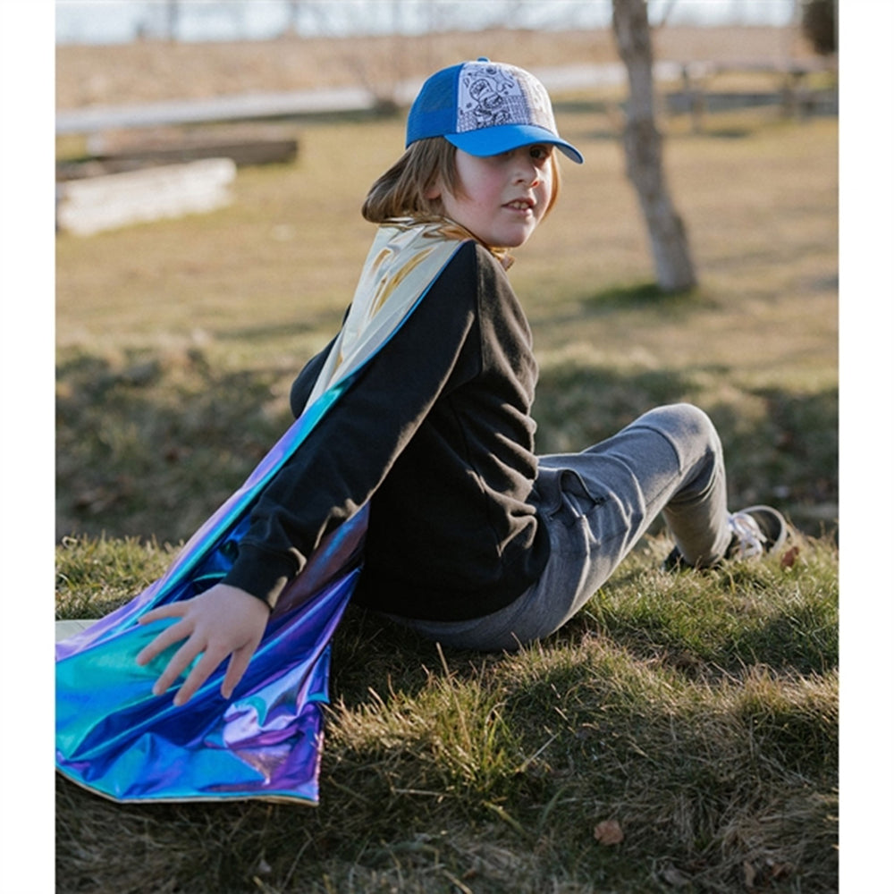 Køb Great Pretenders Blue Lightning Holographic Cape
