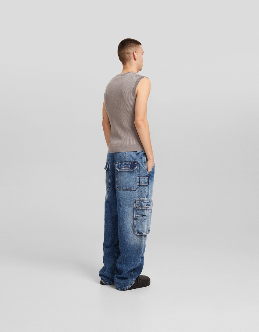 calça cargo estilo skater com efeito desbotado