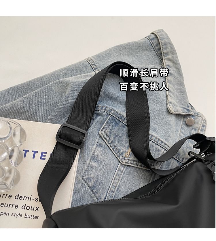 Hikuozy - Effen crossbodytas