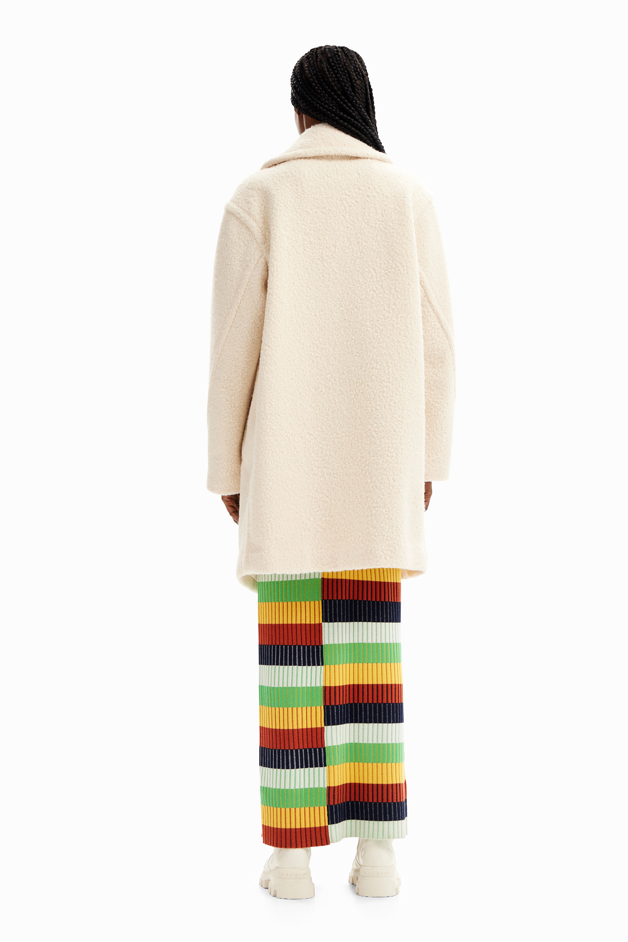 Manteau croisé bouclé