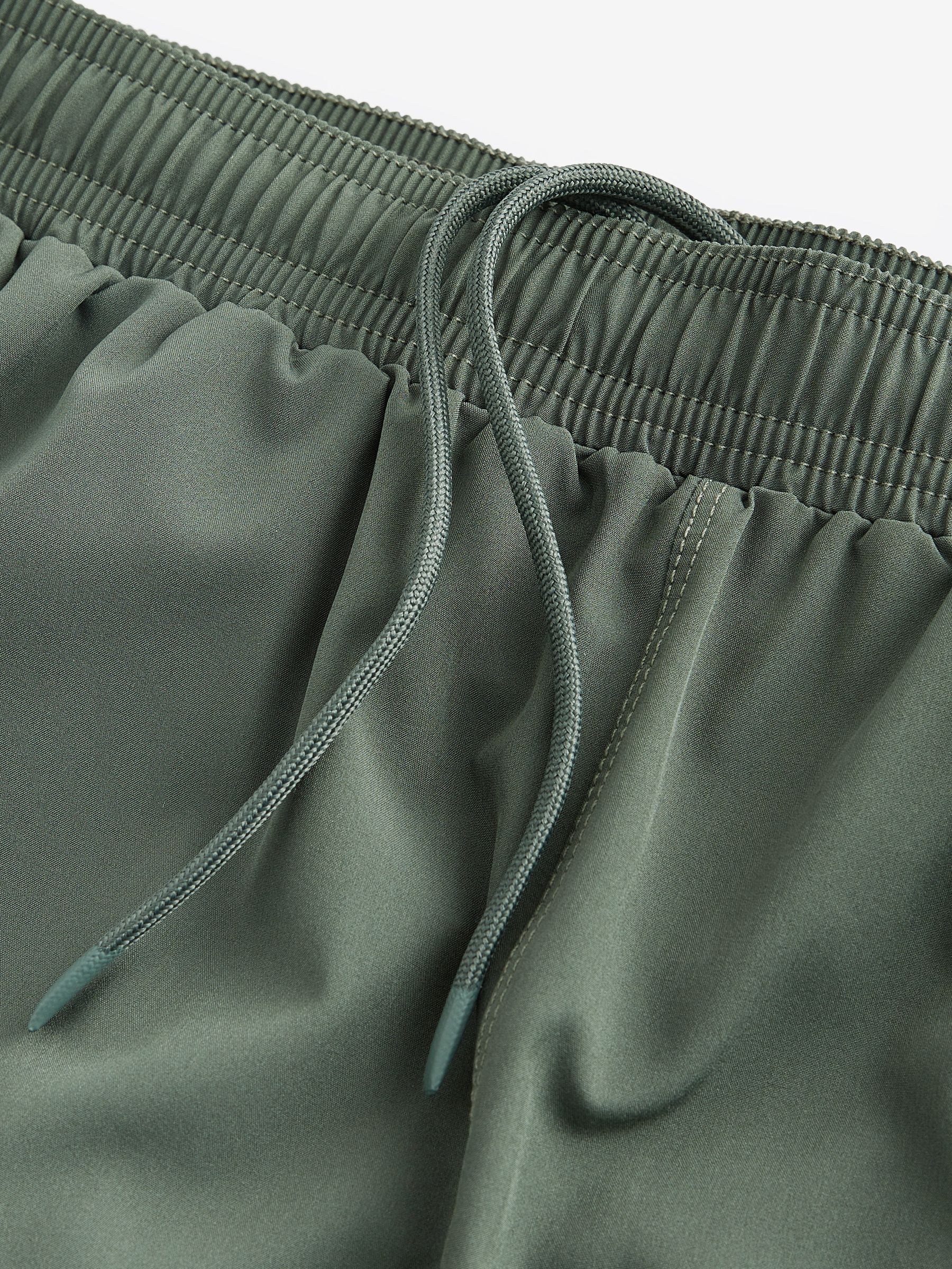 Kakigroen - 7 inch - Active sportschoolshort