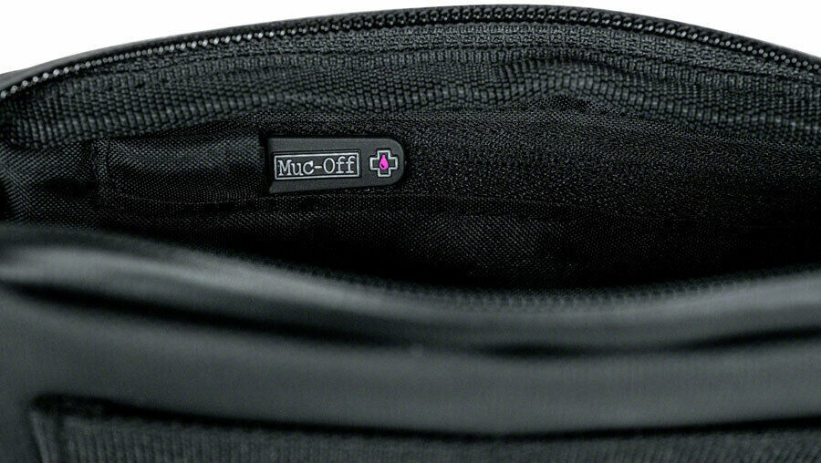Muc-Off Essentials Case Rainproof Zwart