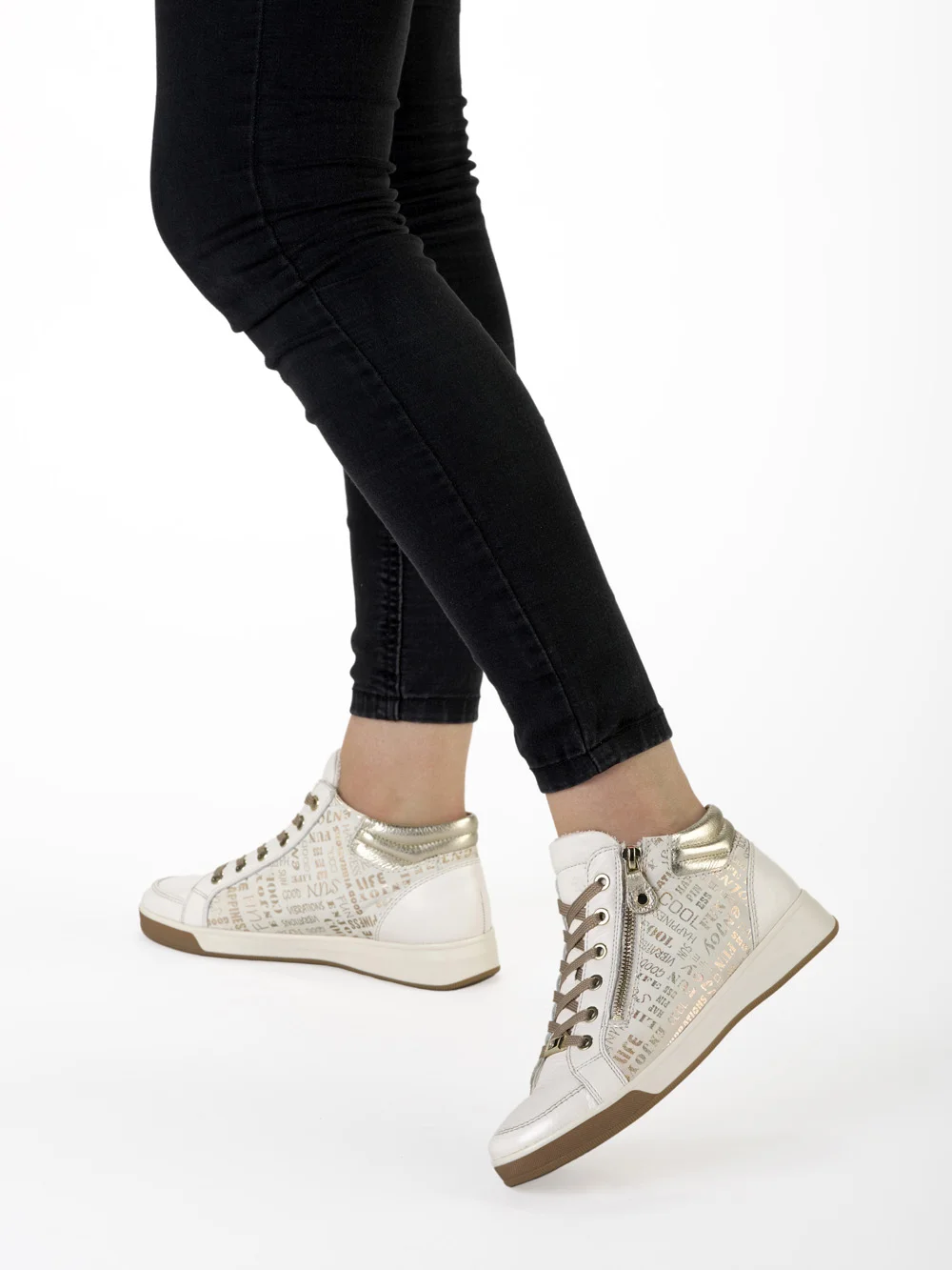 Sneaker Rom cream