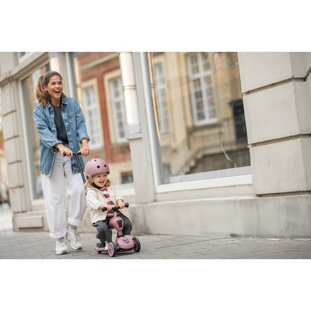Køb Scoot and Ride Wildberry Hjelm