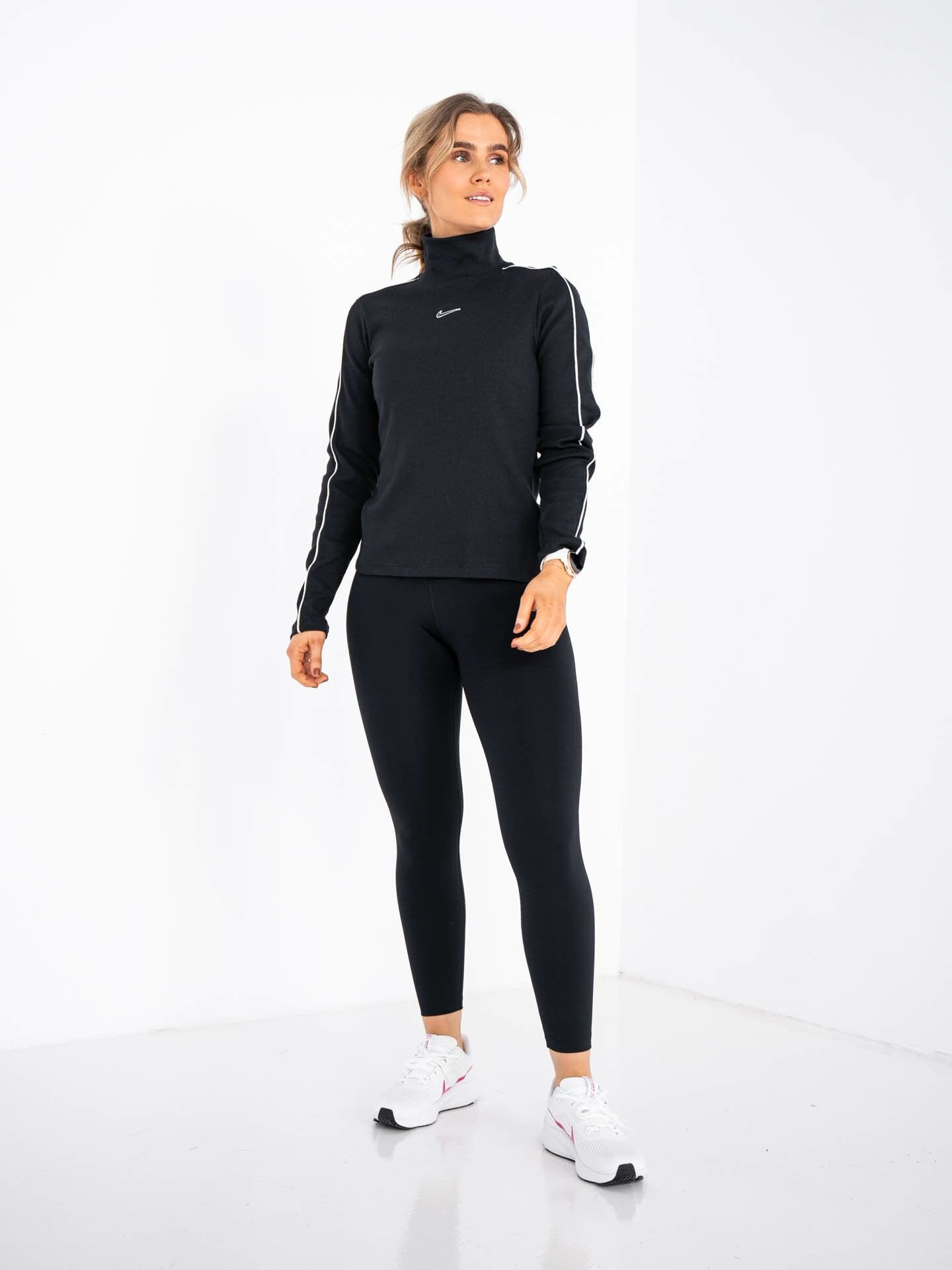 Sportswear Long Sleeve Top