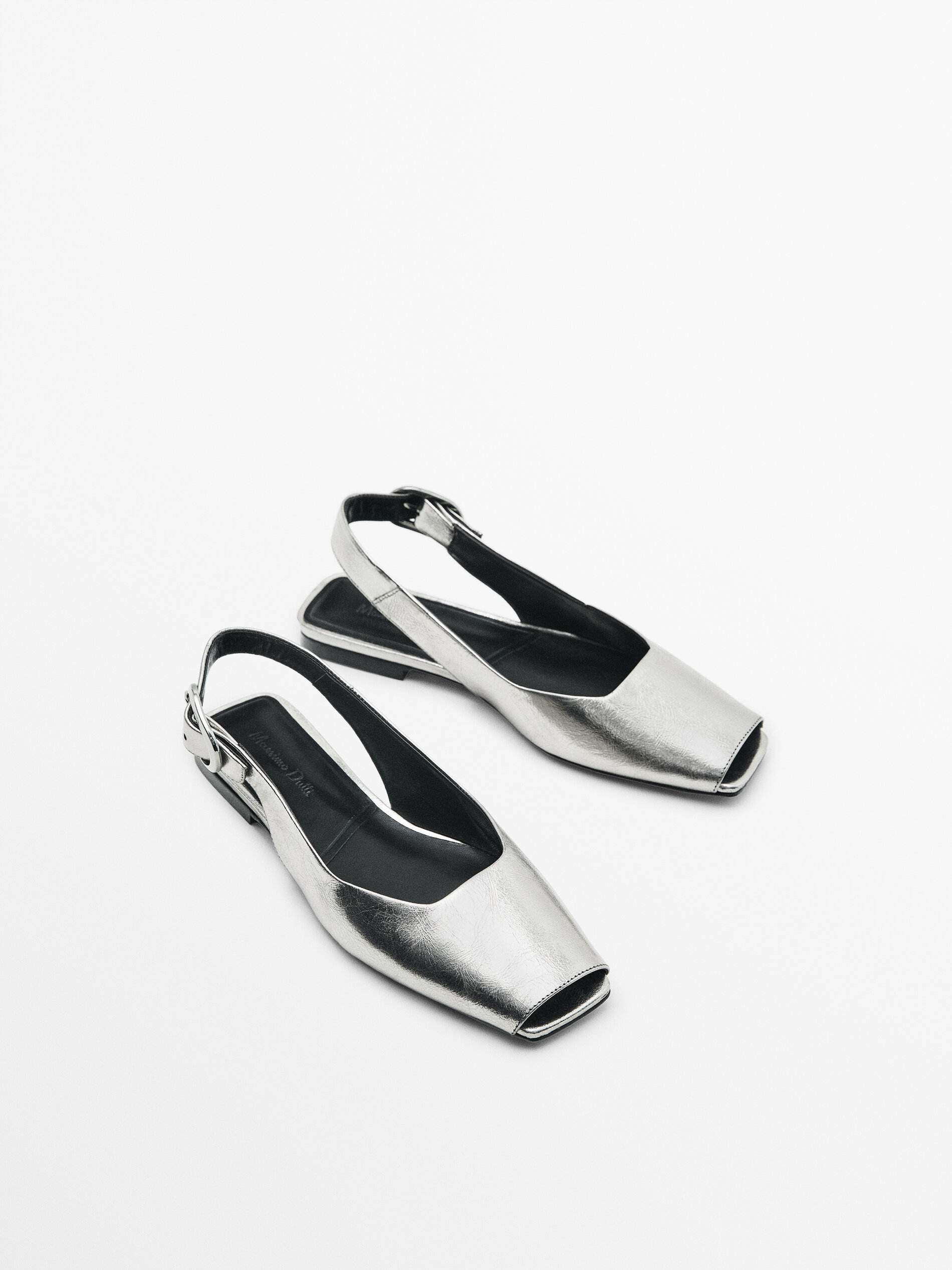 Zapato plano com casca metálica desbastada - PRATO