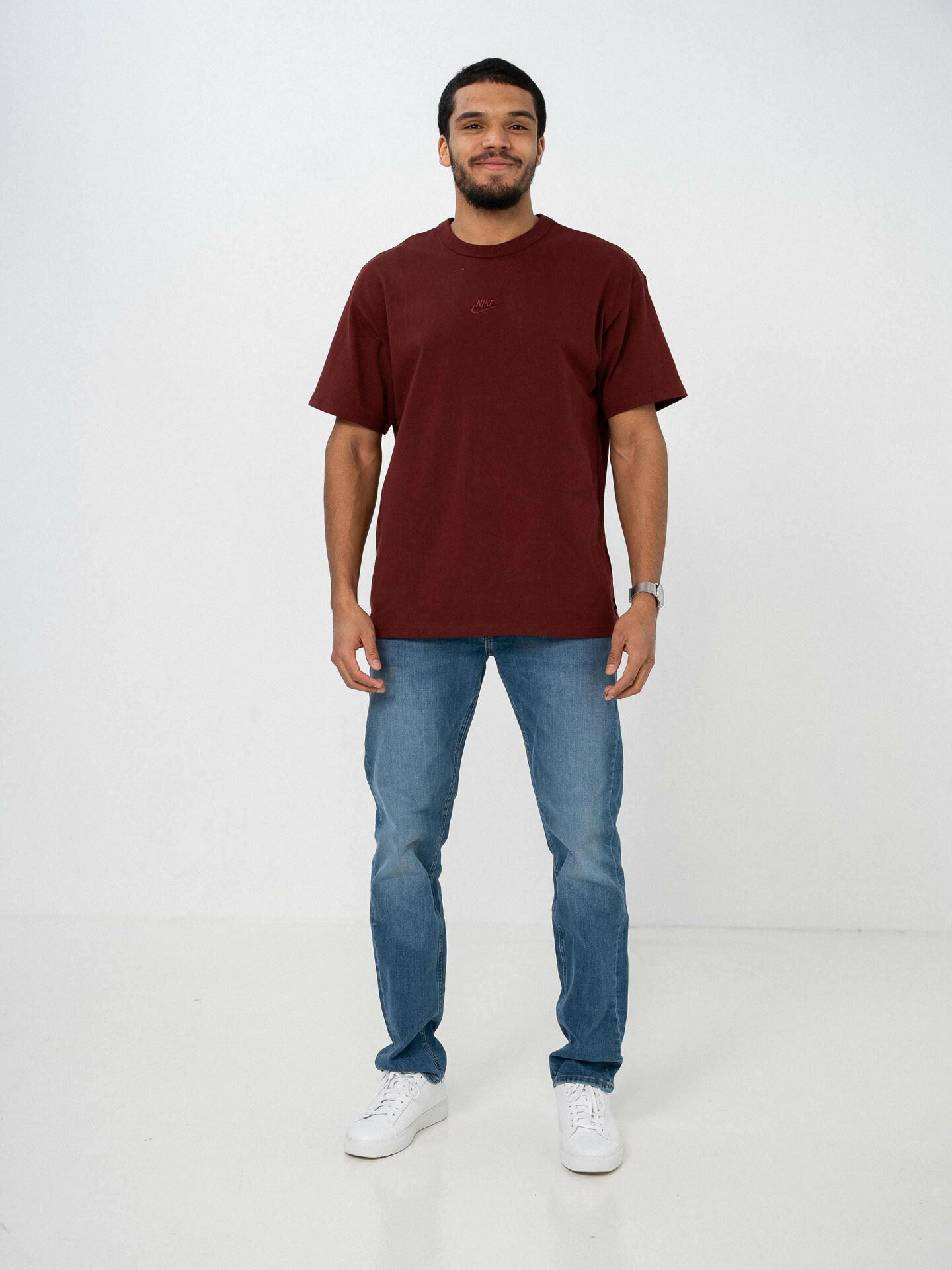 Sportswear Premium Essential Sust Tee
