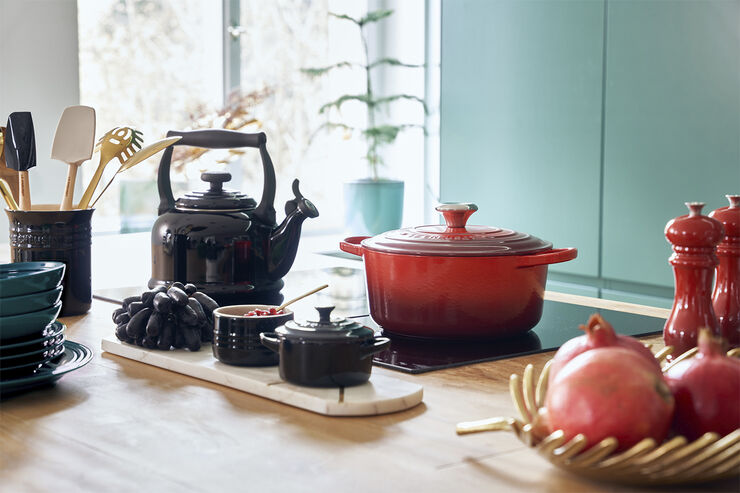 Le Creuset Mini Gryde 10cm Black Shiny black