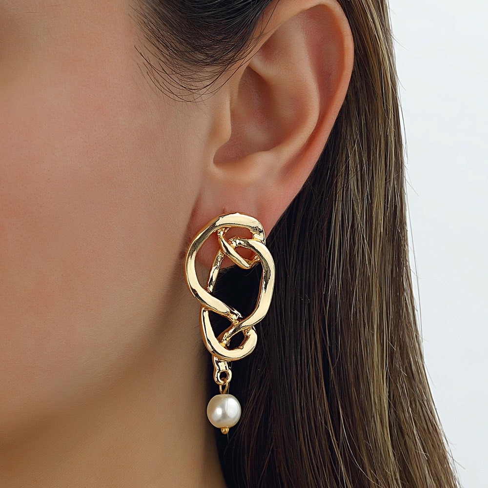 Boucles d'oreilles - Laiton plaqué or & perles synthétiques