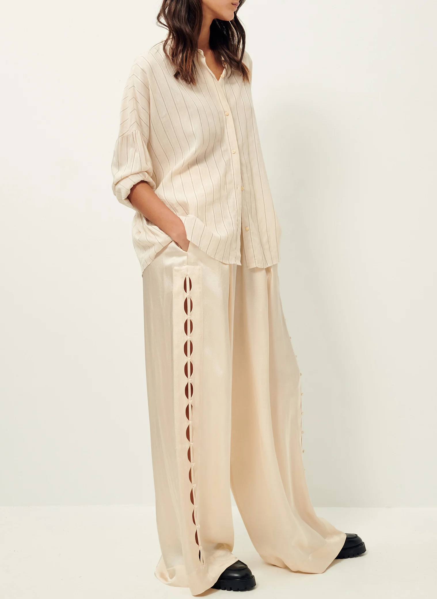 BOTAN - Chemise ample col classique | Beige