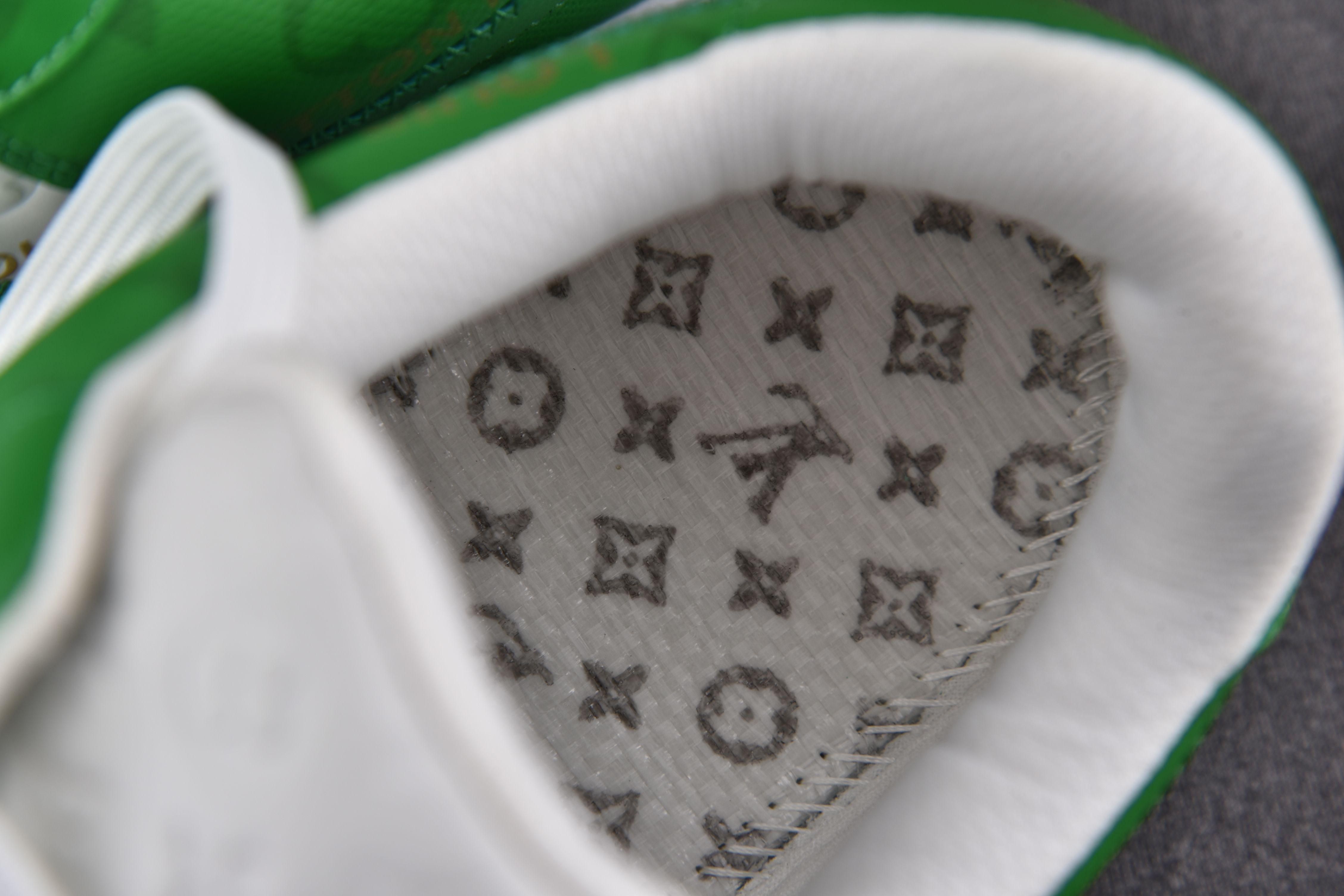 Nike Air Force 1 Low Louis Vuitton Royal White Green (Be careful about the size!!)