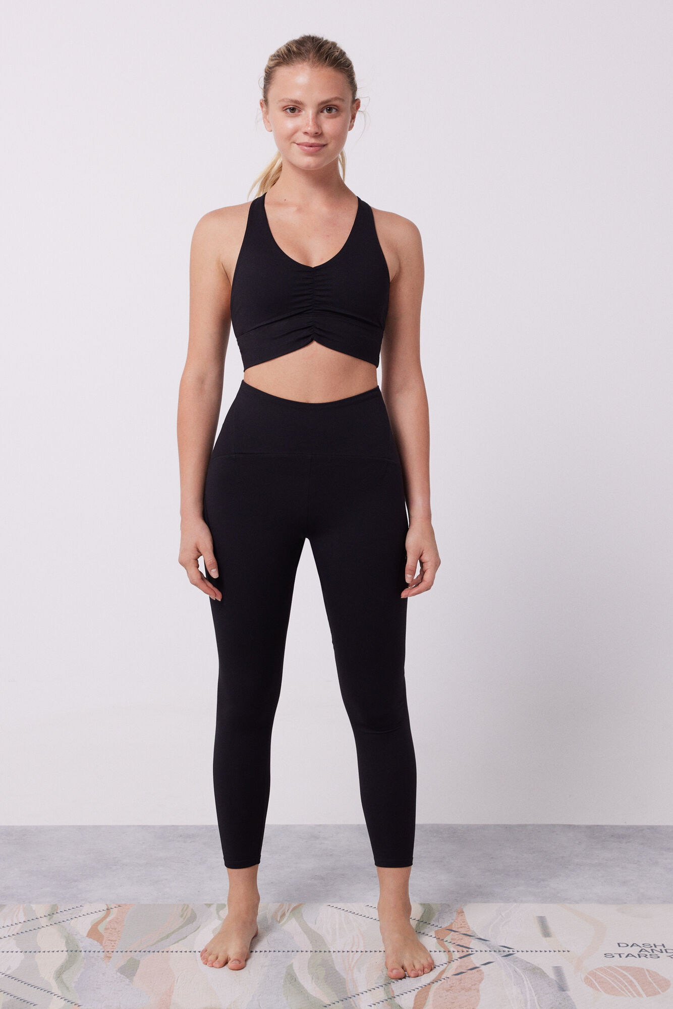sutiã esportivo preto Soft Move