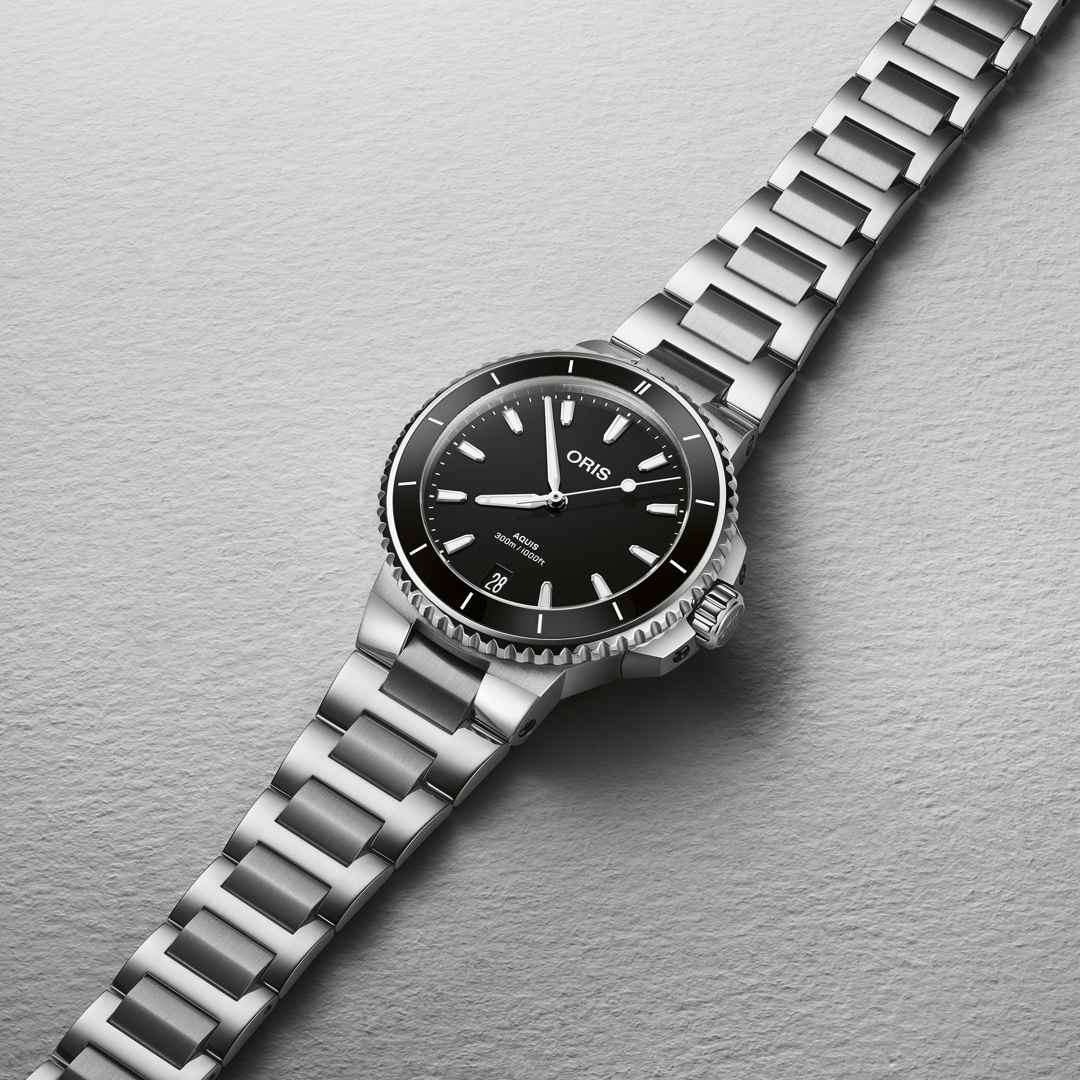 Oris Aquis Date Schwarz Ø 36.5mm