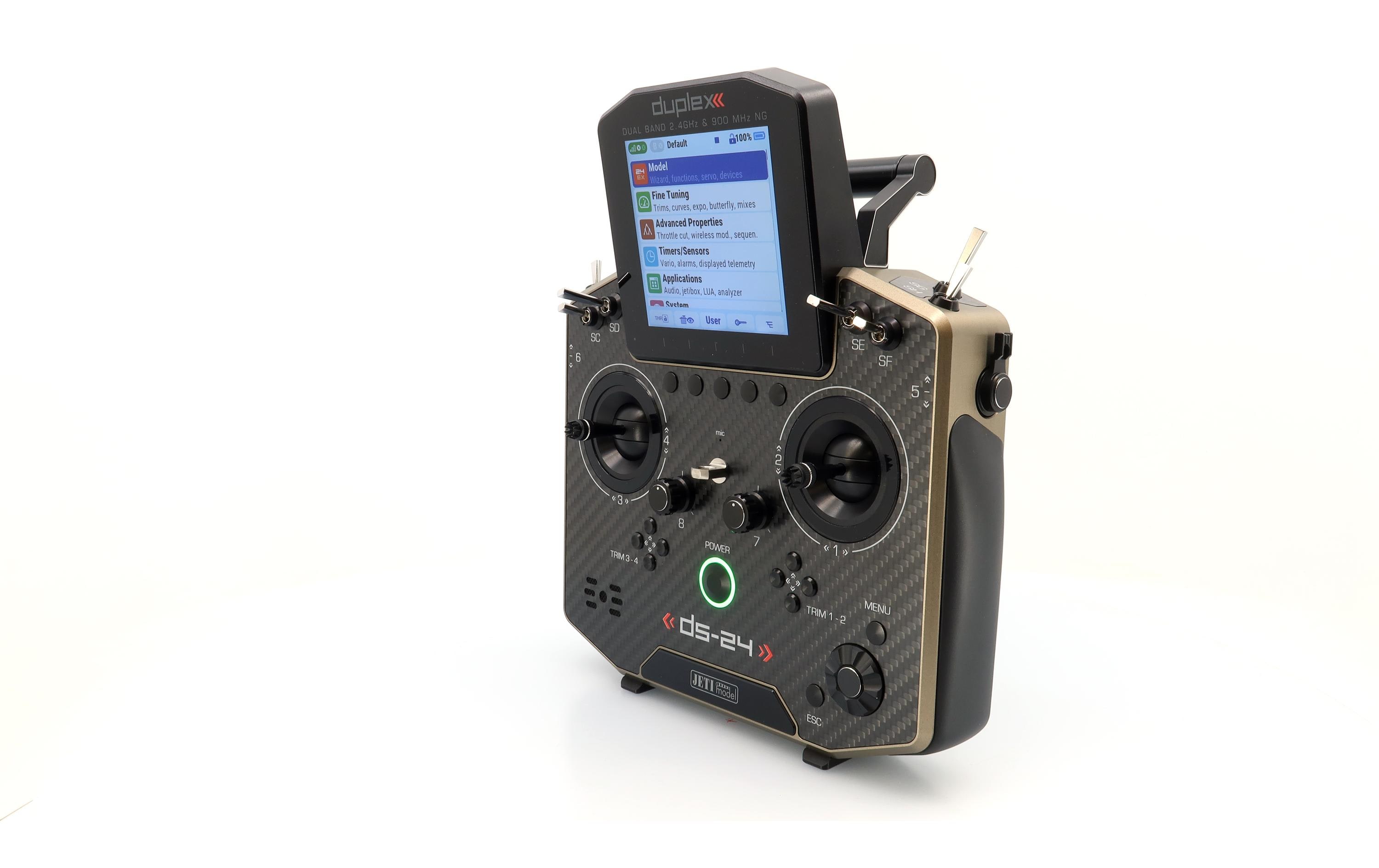 Fernsteuerung DS-24II Carbon Line Bronze 24 Kanal, Duplex EX<br>Professioneller 24-Kanal-Sender mit Geber auf Rückseite und Carbon-Frontplatte