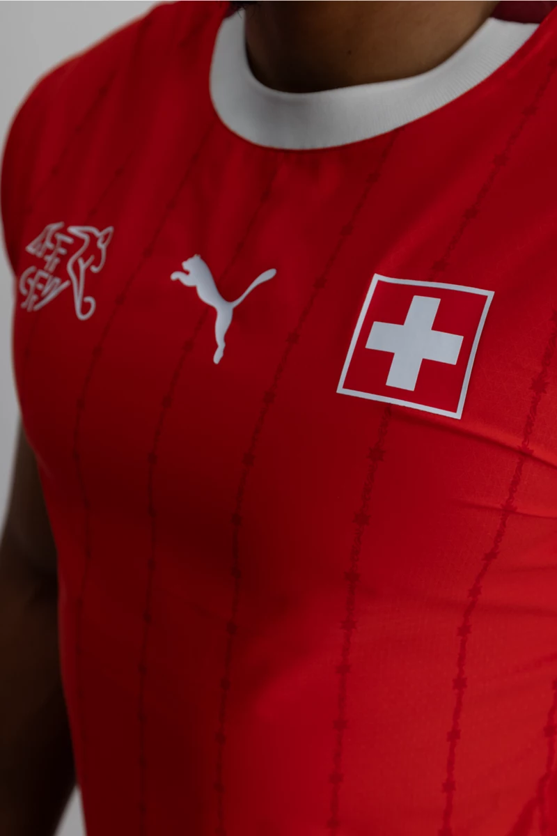 Puma Schweiz Promo Home Herren Fussballtrikot EM 2024