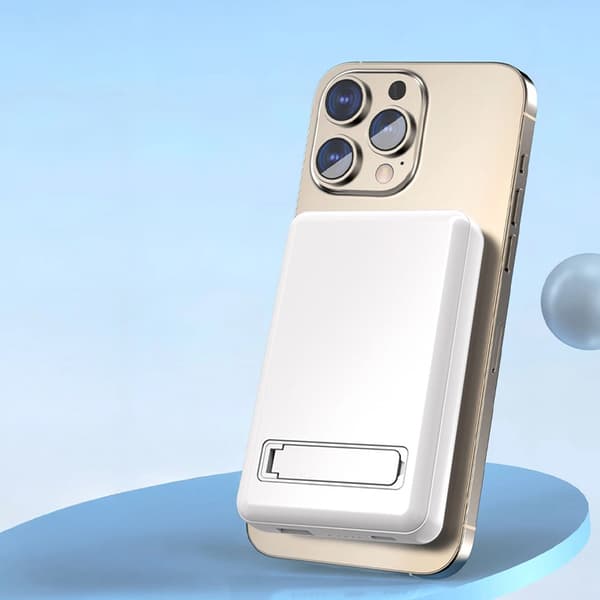Dudao Powerbank med stativ 10000mAh 20W USB, USB-C og MagSafe - Hvit